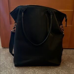 DAAME Chic Black Shoulder Laptop Bag